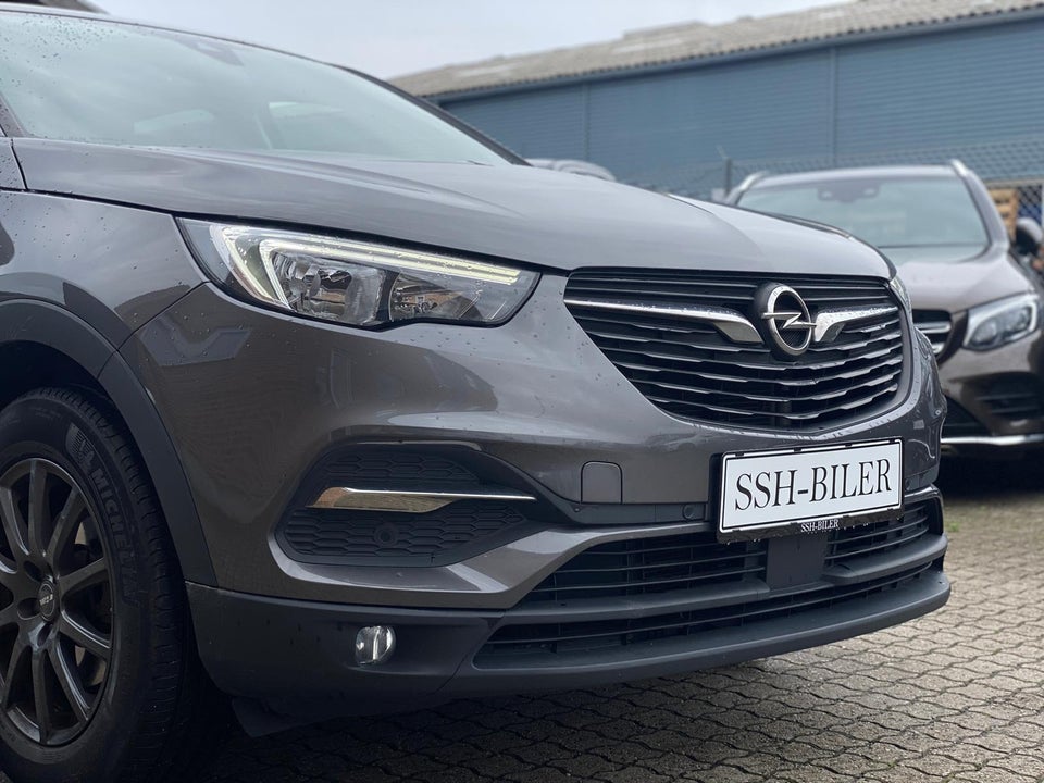 Opel Grandland X 1,5 CDTi 130 Exclusive aut. 5d