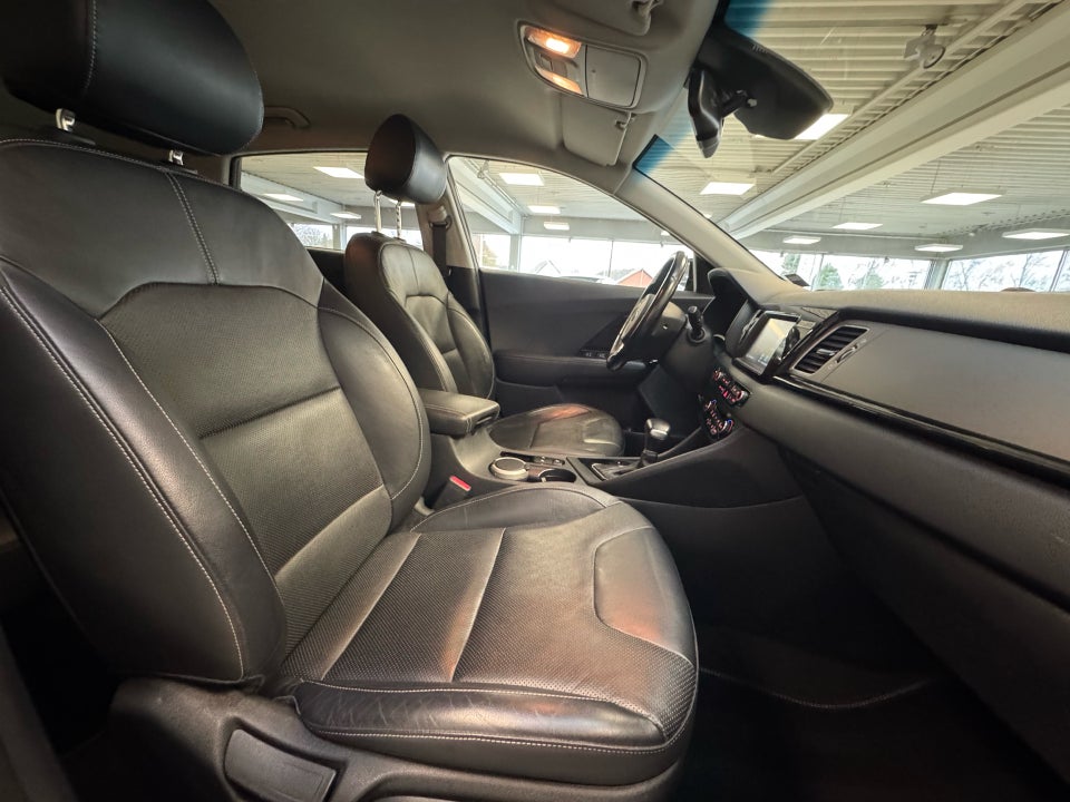 Kia Niro 1,6 PHEV Advance DCT 5d