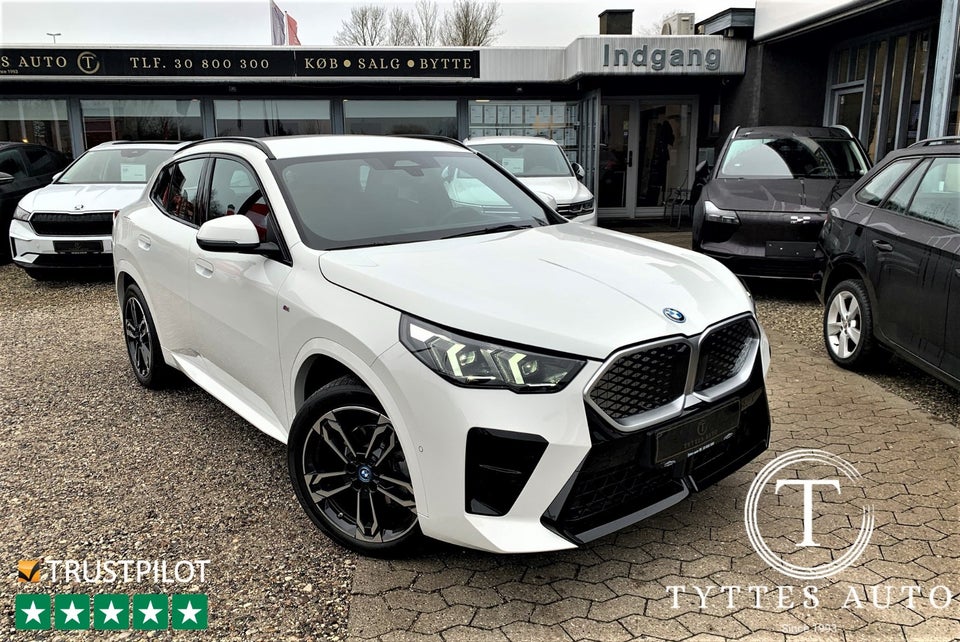 BMW iX2 eDrive20 M-Sport 5d