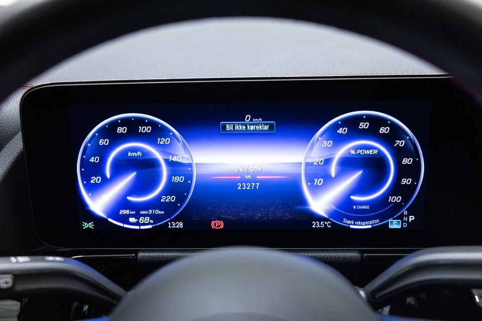 Mercedes EQA350 AMG Advance Plus 4Matic 5d