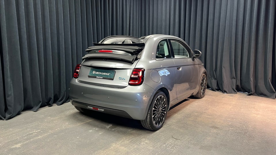 Fiat 500e 42 Icon Cabrio 2d