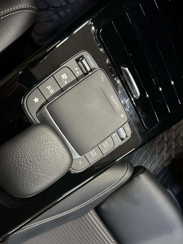 Mercedes A250 e 1,3 Advantage aut. 5d