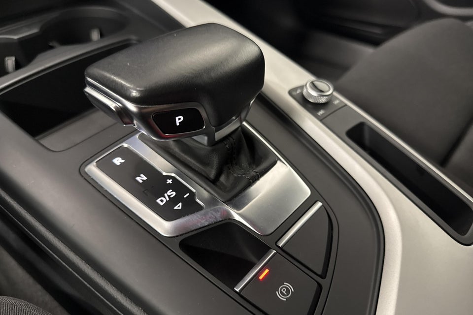 Audi A4 40 TFSi Advanced Prestige Tour plus Avant S-tr. 5d