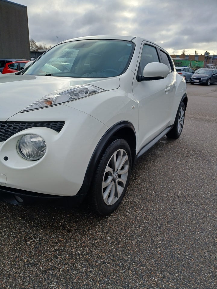 Nissan Juke 1,6 Tekna 5d