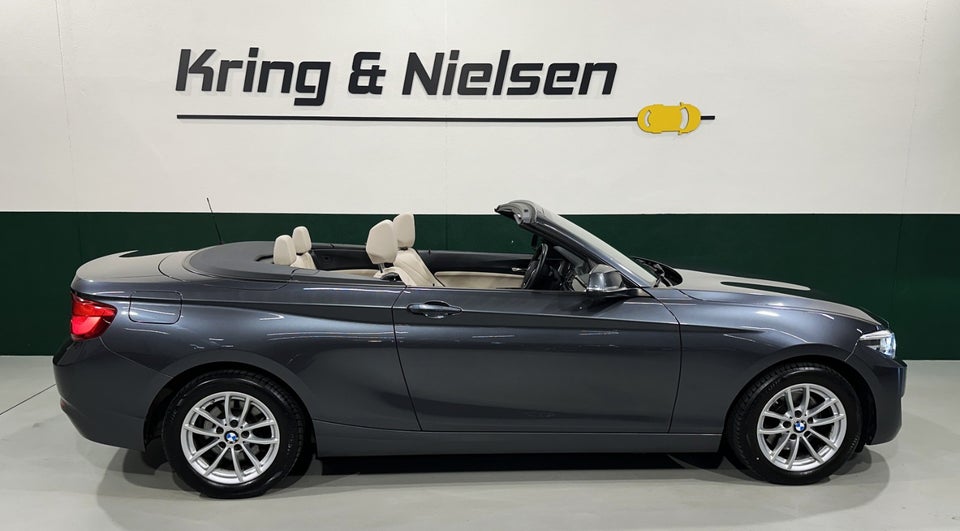 BMW 220i 2,0 Cabriolet aut. 2d