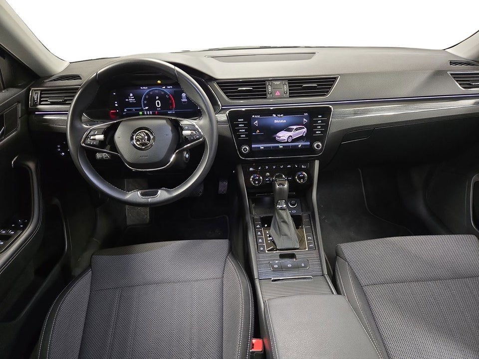 Skoda Superb 1,4 TSi iV Plus Combi DSG 5d