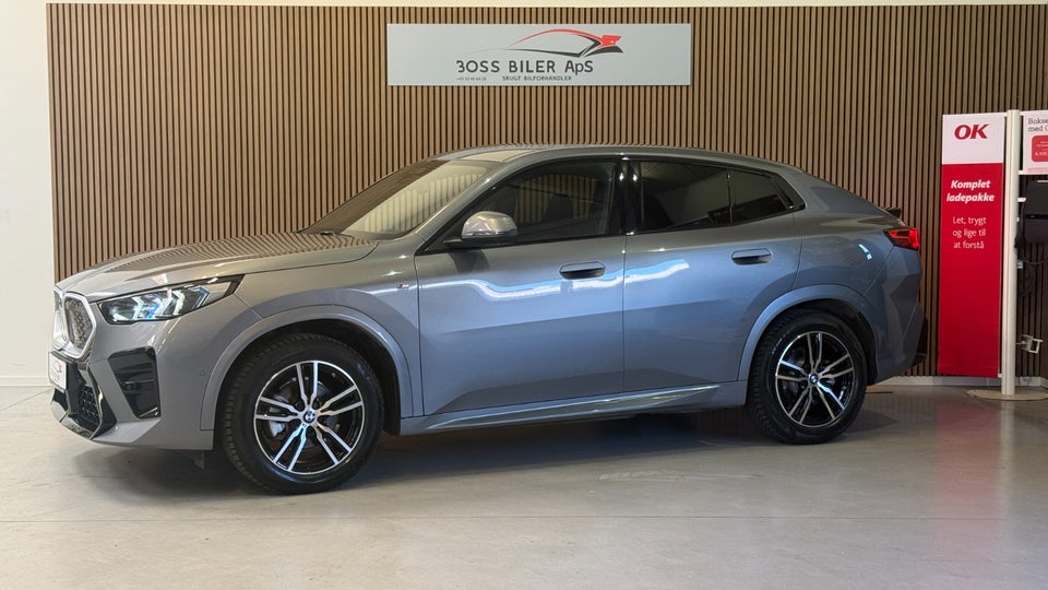 BMW iX2 eDrive20 Fully Charged M-Sport 5d