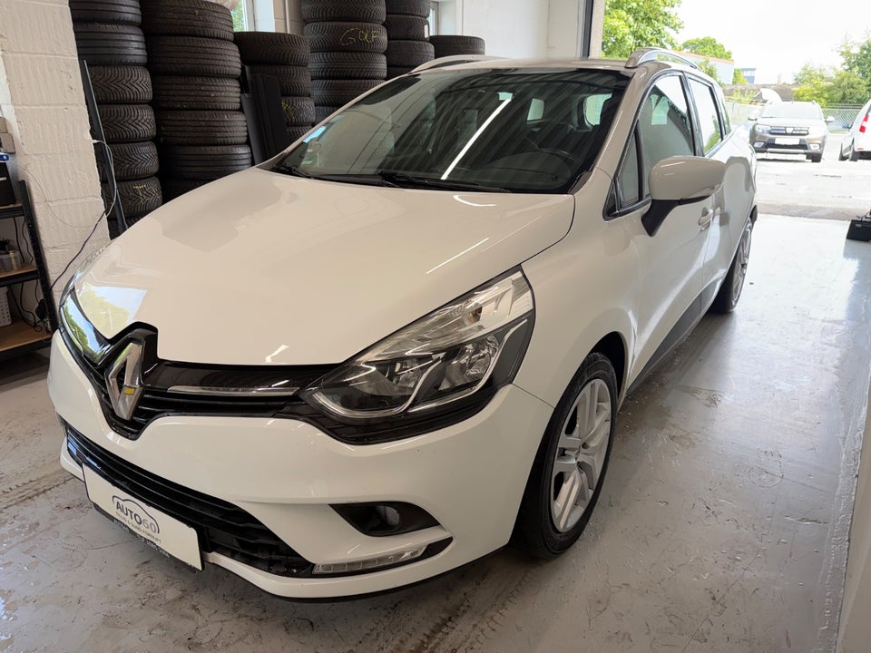 Renault Clio IV 1,5 dCi 90 Zen Sport Tourer 5d