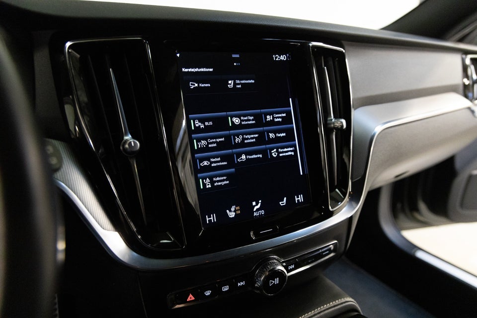 Volvo V60 2,0 T6 ReCharge R-Design aut. AWD 5d