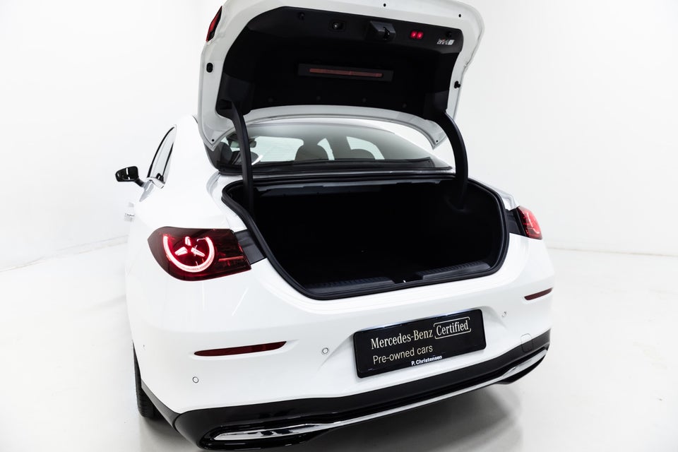Mercedes CLA250+ electric Progressive Premium 4d