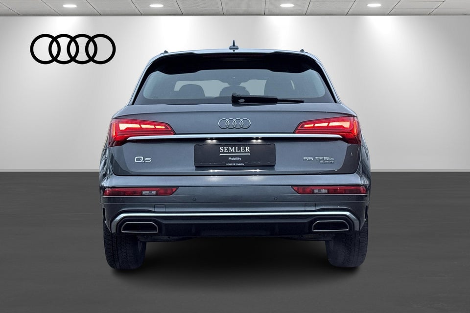 Audi Q5 55 TFSi e S-line quattro S-tr. 5d