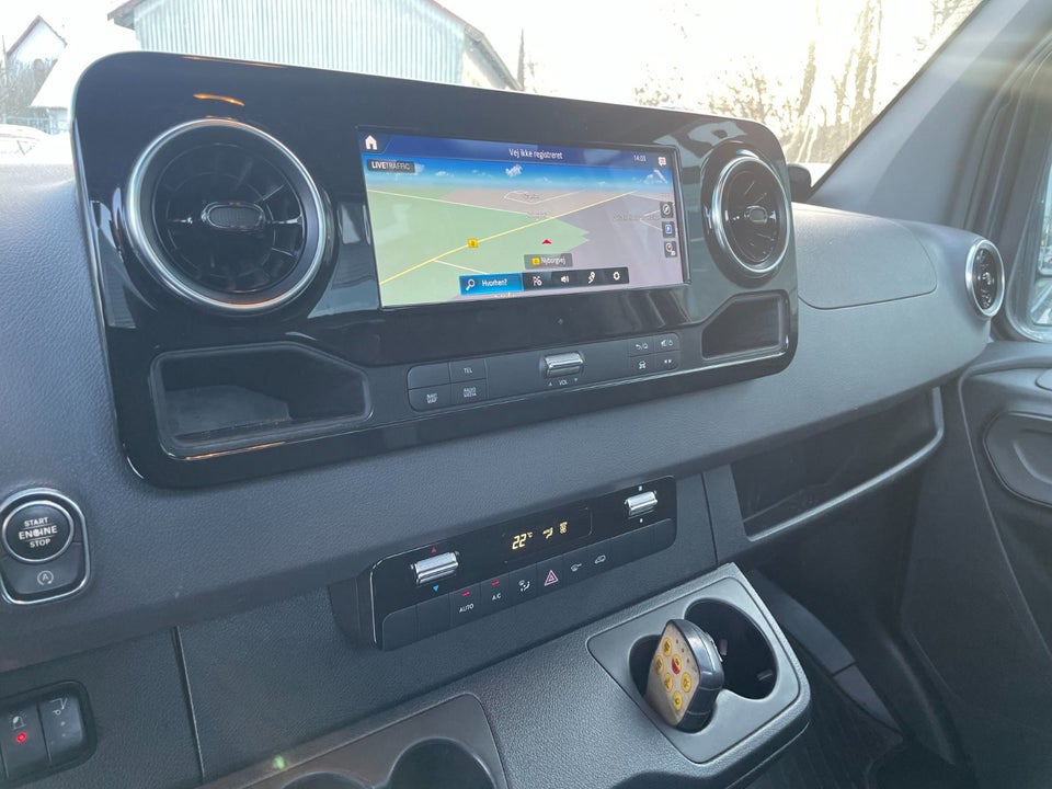 Mercedes Sprinter 319 3,0 CDi A3 Autotransporter aut. RWD 2d