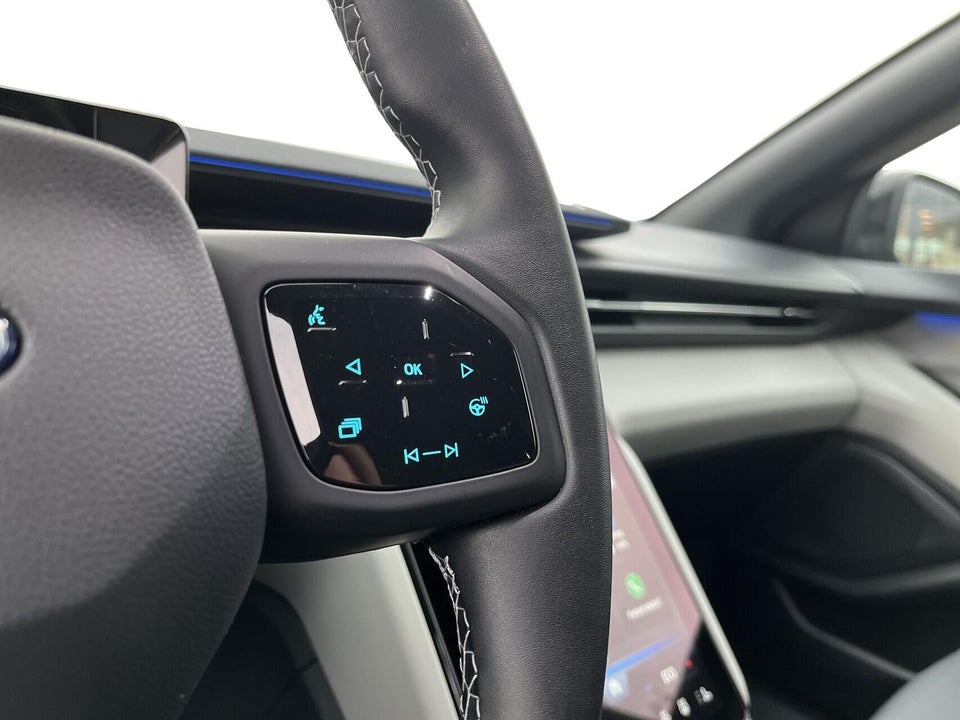 Ford Capri 77 Premium Extended Range 5d