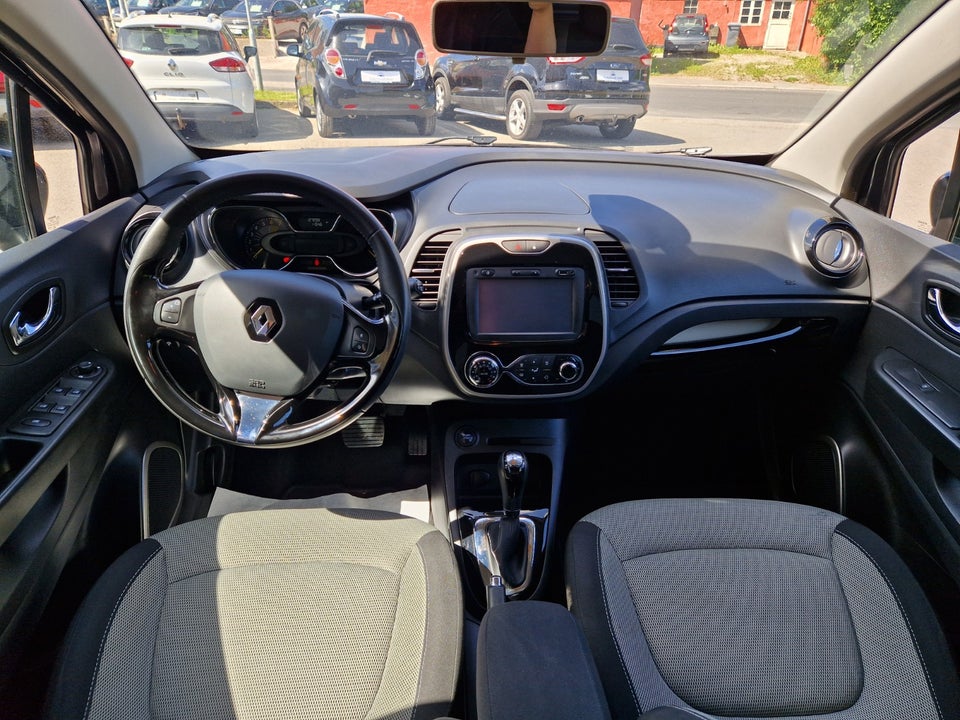 Renault Captur 1,2 TCe 120 Expression EDC 5d