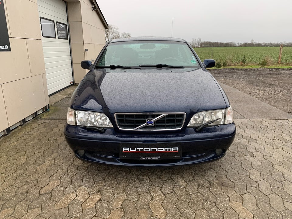 Volvo C70 2,4 T Coupé aut. 2d