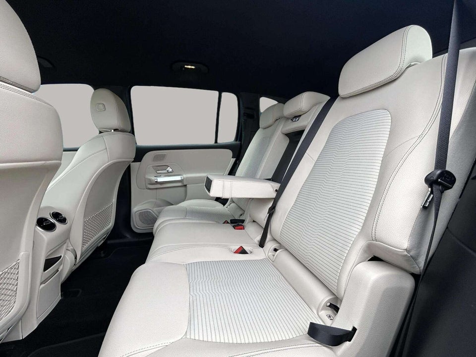Mercedes EQB350 Progressive Line 4Matic 5d