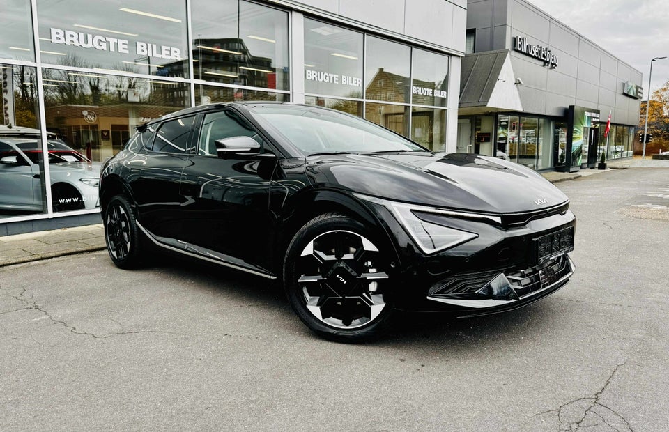 Kia EV6 84 Long Range Upgrade 5d