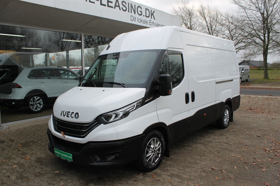 Iveco Daily 3,0 35S18 12m³ Van AG8