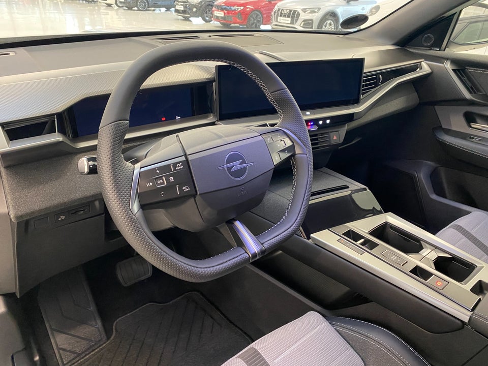 Opel Grandland-e 73 GS Ltd. 5d