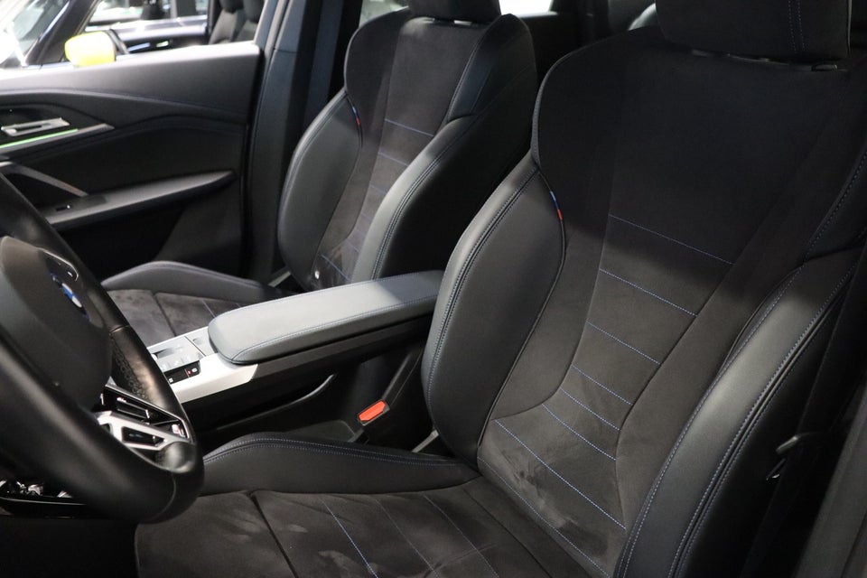 BMW iX1 xDrive30 M-Sport Premium 5d