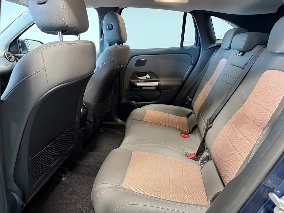 Mercedes EQA250 5d