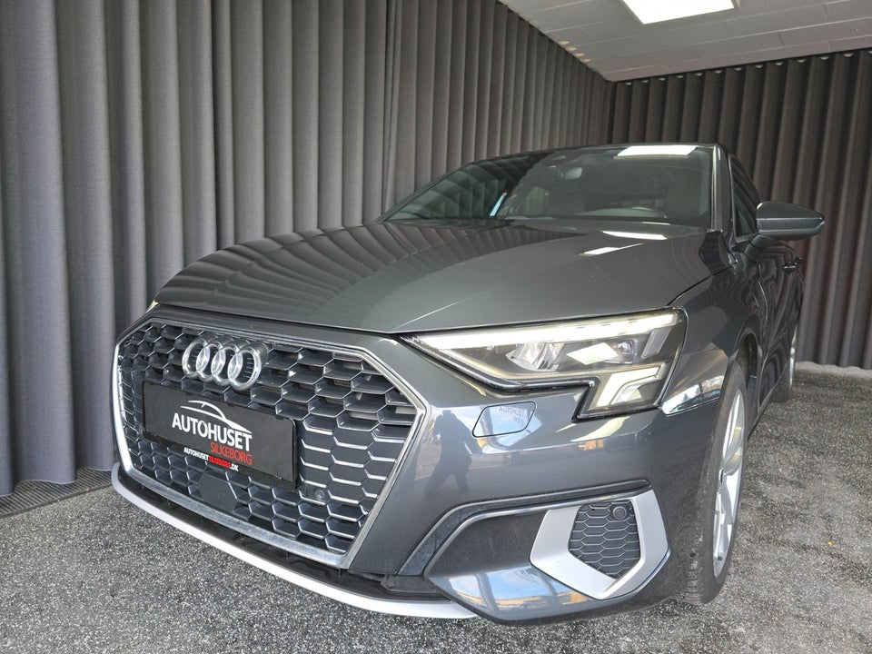 Audi A3 40 TFSi e Prestige Sportback S-tr. 5d