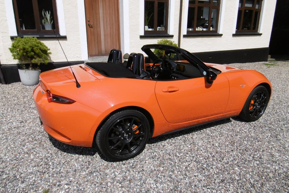 Mazda MX-5 2,0 SkyActiv-G 184 Roadster 30th Anniversary Edit. 2d