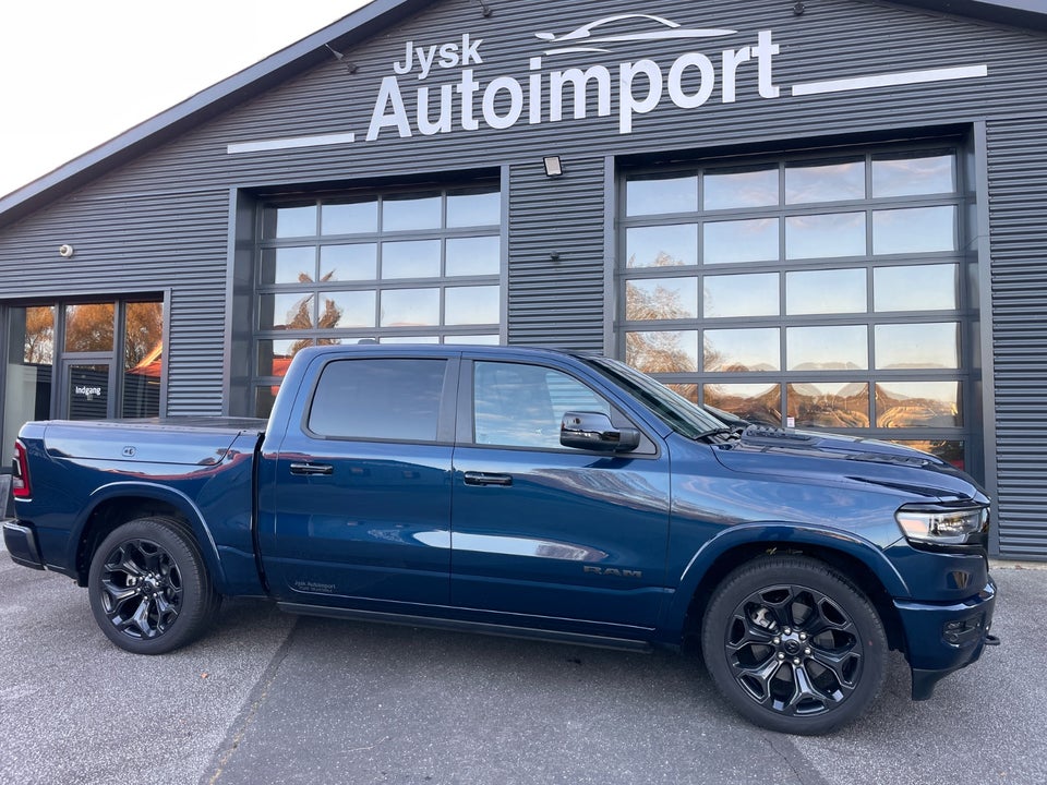 Dodge RAM 1500 5,7 V8 Hemi Limited Night aut. 4d