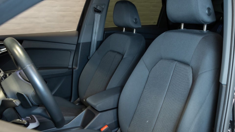 Audi Q4 e-tron 45 S-line 5d