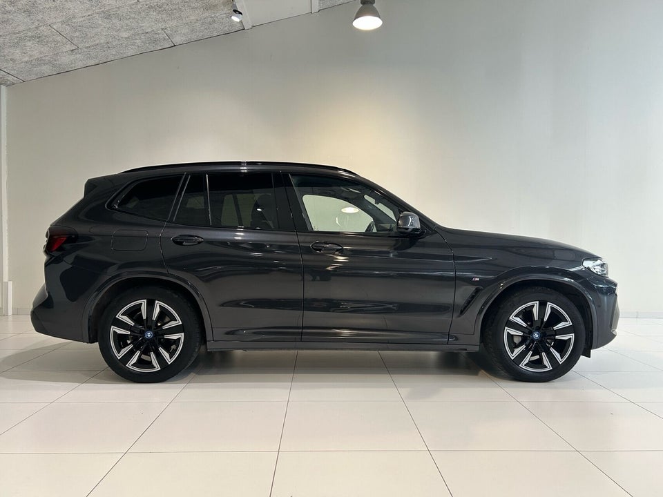 BMW iX3 Charged M-Sport 5d