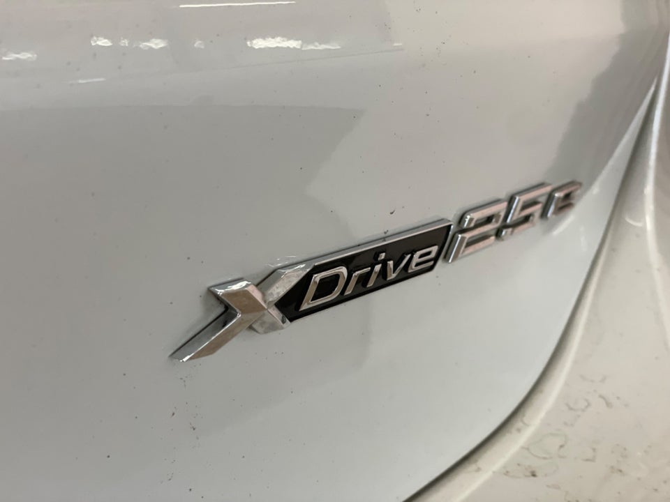 BMW X1 1,5 xDrive25e Advantage aut. 5d