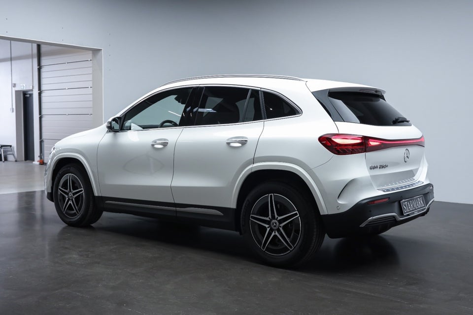 Mercedes EQA250+ AMG Advance Plus 5d
