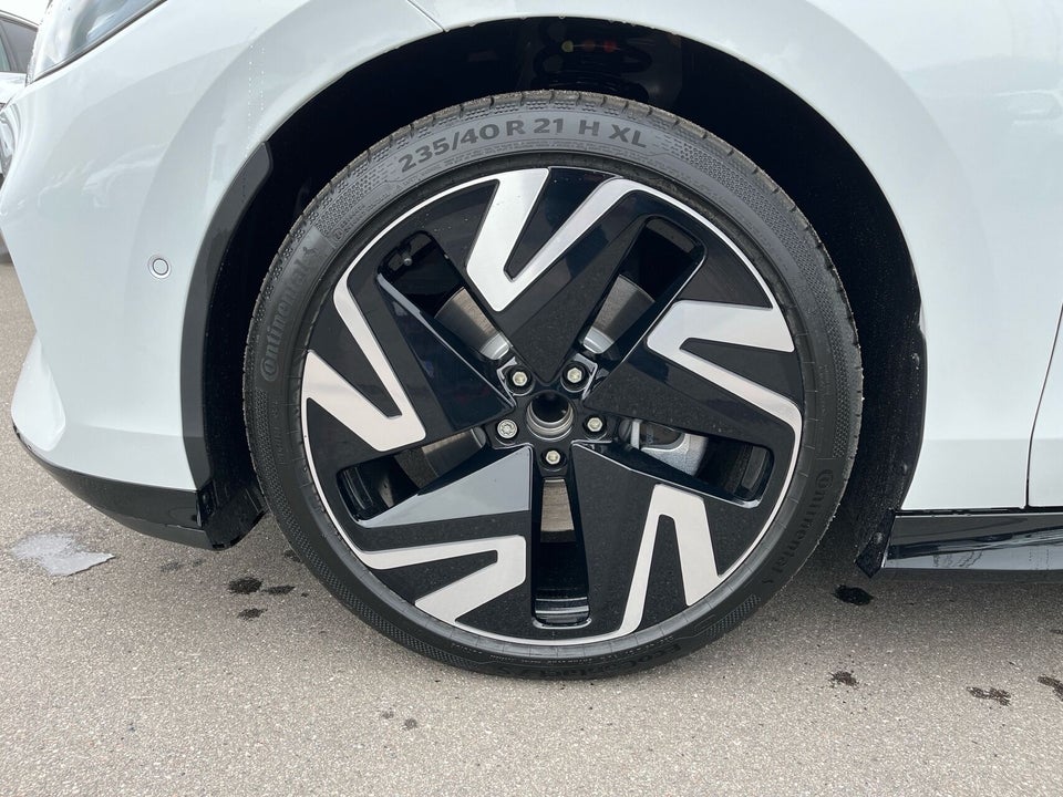 VW ID.7 86 Style S Tourer 5d