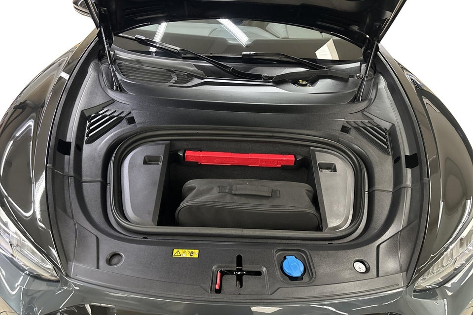 Audi e-tron GT quattro 4d
