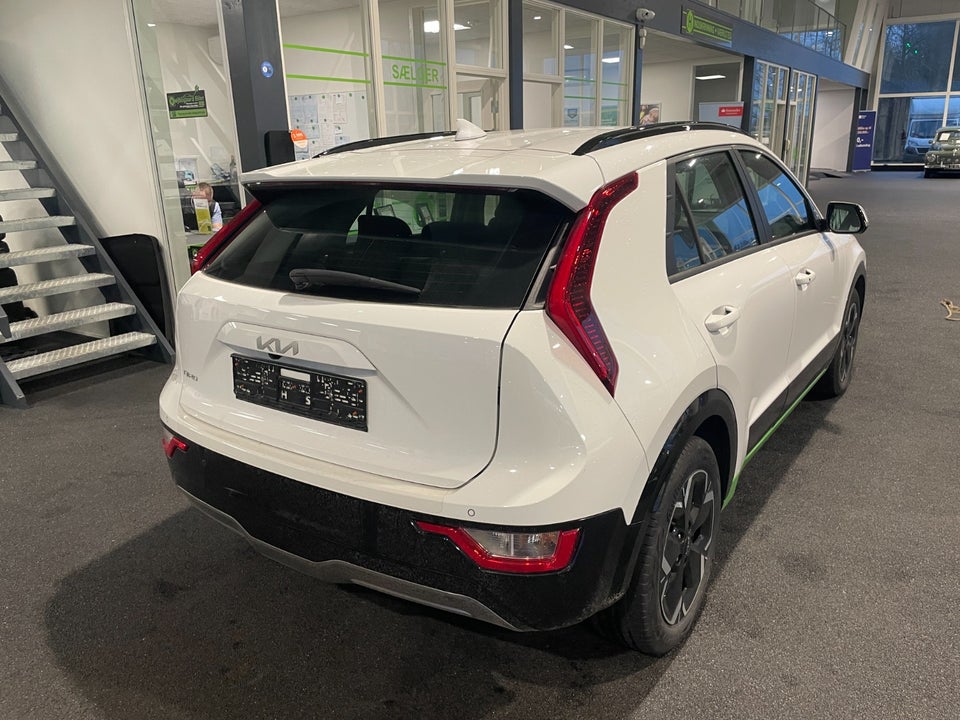 Kia Niro 64 EV Vision 5d