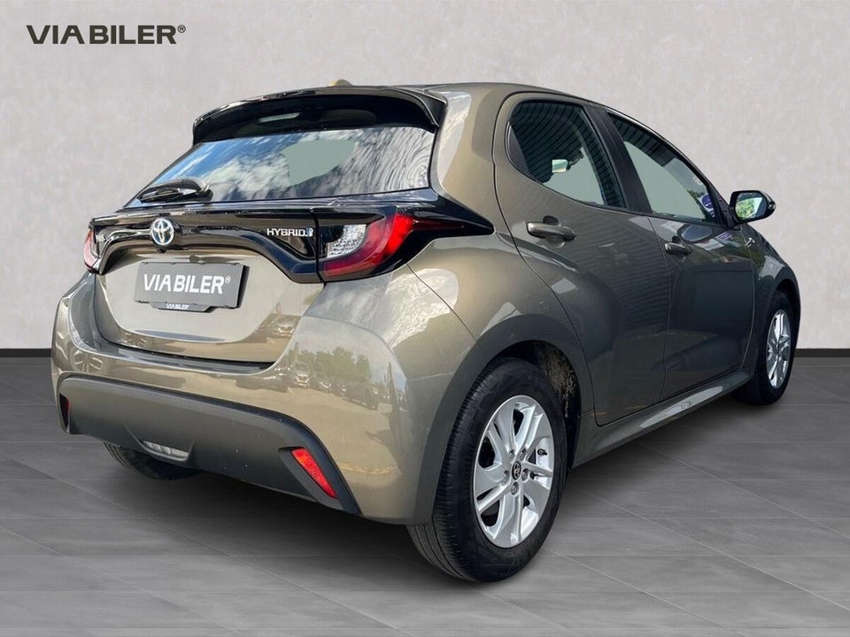 Toyota Yaris 1,5 Hybrid Active e-CVT 5d