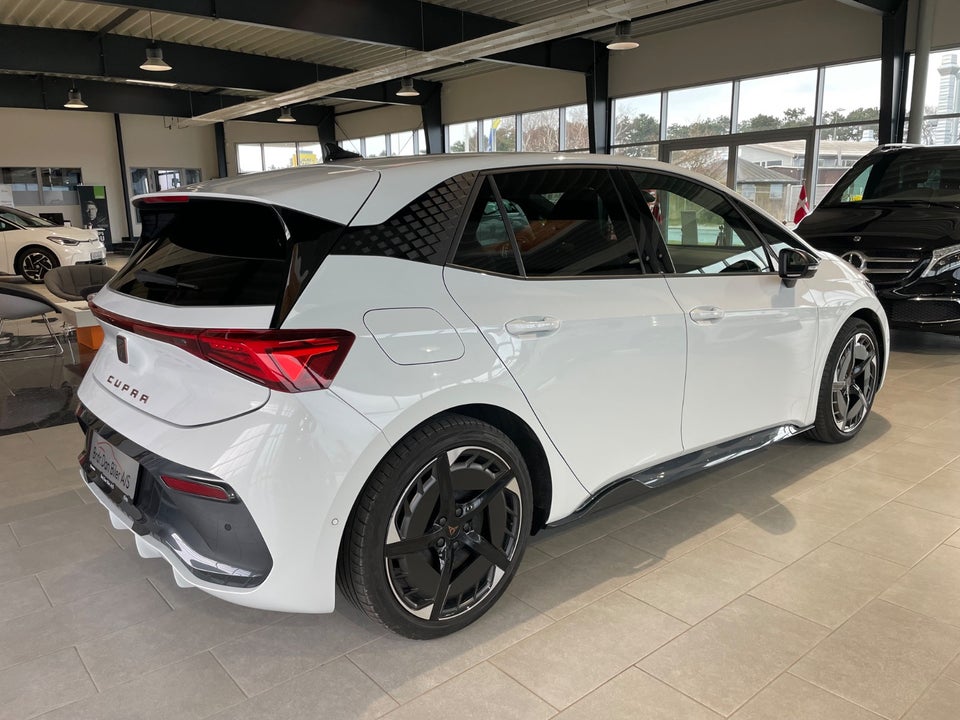 Cupra Born 77 Pasión 5d