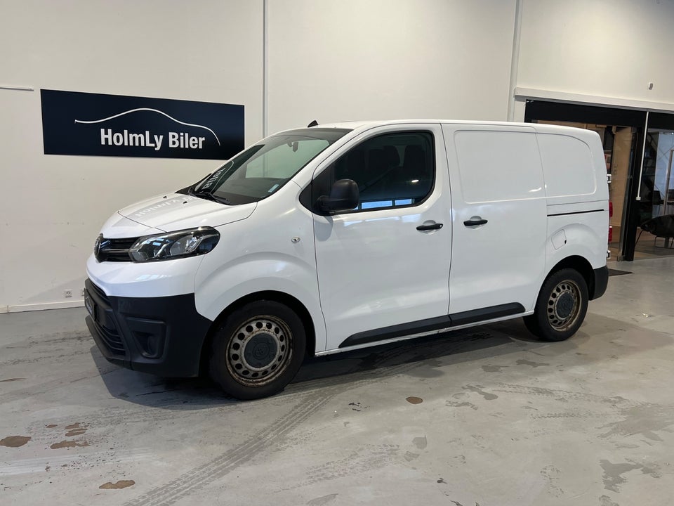 Toyota ProAce 1,6 D 95 Compact Base+ 5d