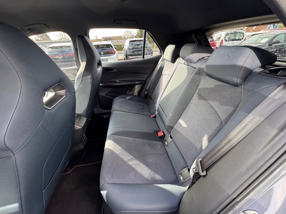 Cupra Born 58 e-Boost Dinamica Pack High 5d