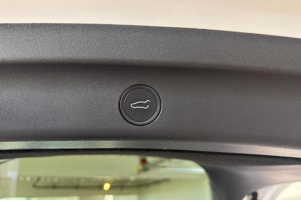 Tesla Model Y Performance AWD 5d