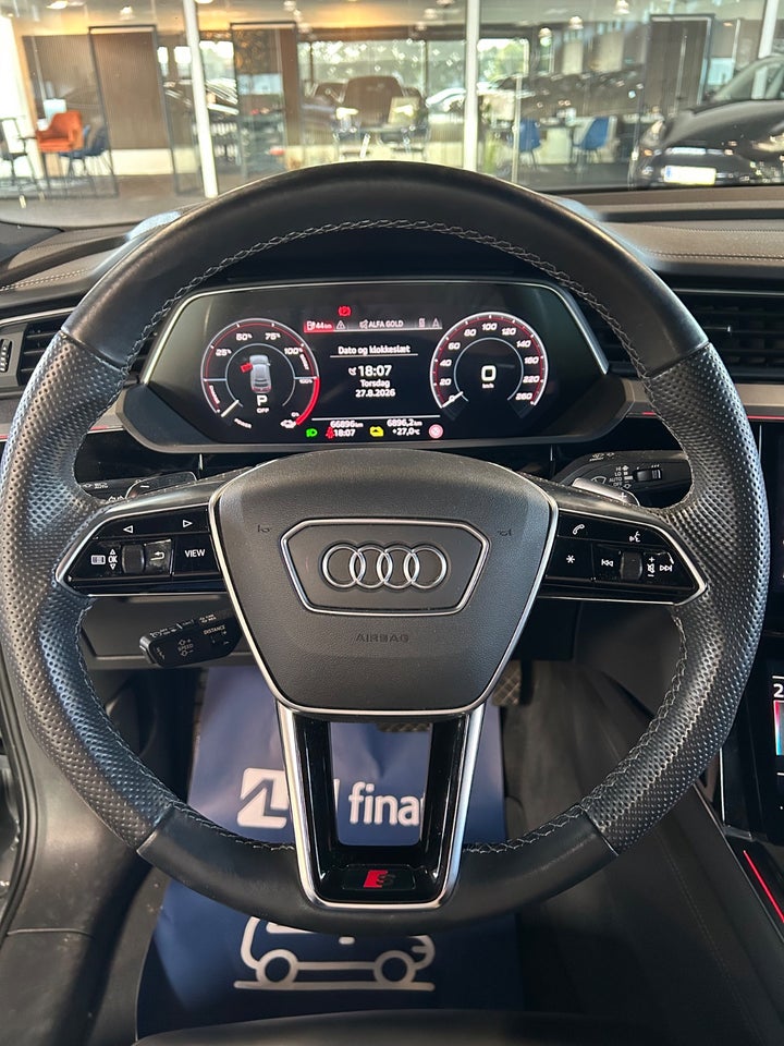 Audi e-tron S Sportback quattro 5d