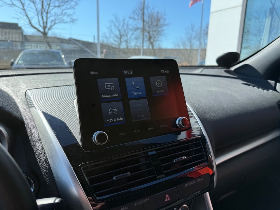 Mitsubishi Eclipse Cross 2,4 PHEV Intense CVT 4WD 5d