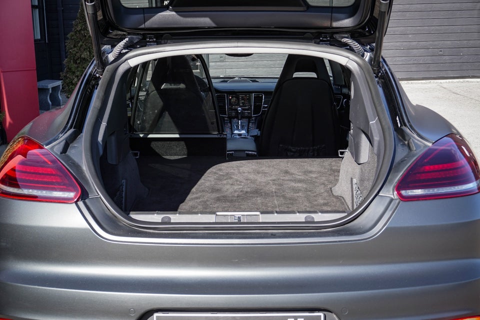 Porsche Panamera 3,0 D Tiptr. Van 5d