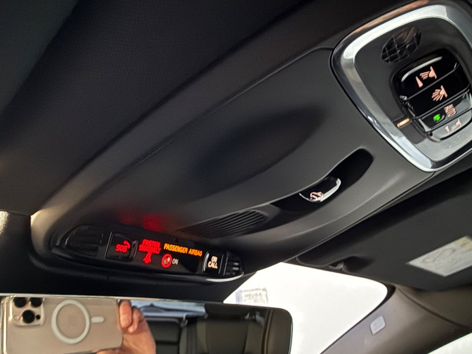 Volvo XC60 2,0 T8 390 R-Design aut. AWD 5d