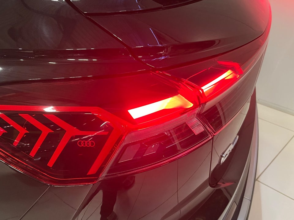 Audi Q4 e-tron 40 Sportback 5d