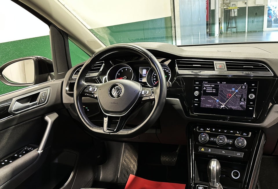 VW Touran 1,5 TSi 150 Highline DSG 7prs 5d