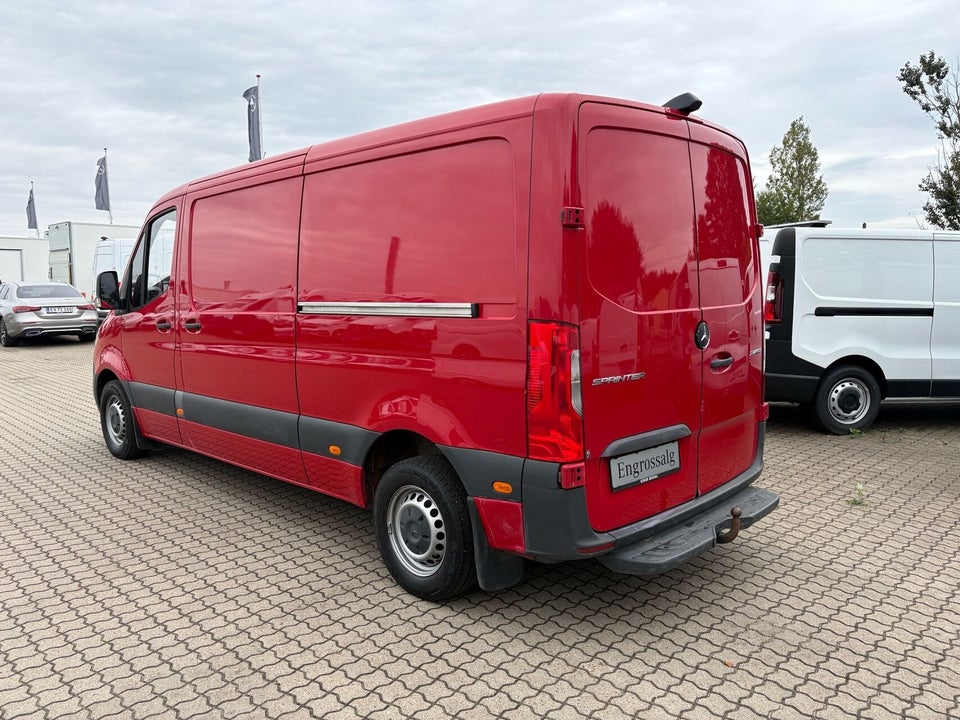 Mercedes Sprinter 214 2,2 CDi A2 Kassevogn aut. FWD