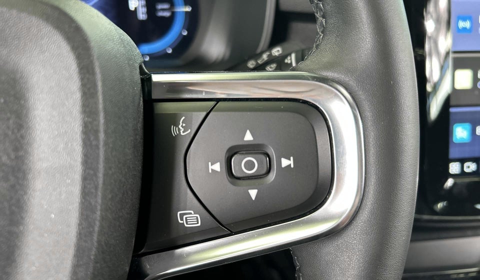 Volvo XC40 P6 ReCharge Core 5d