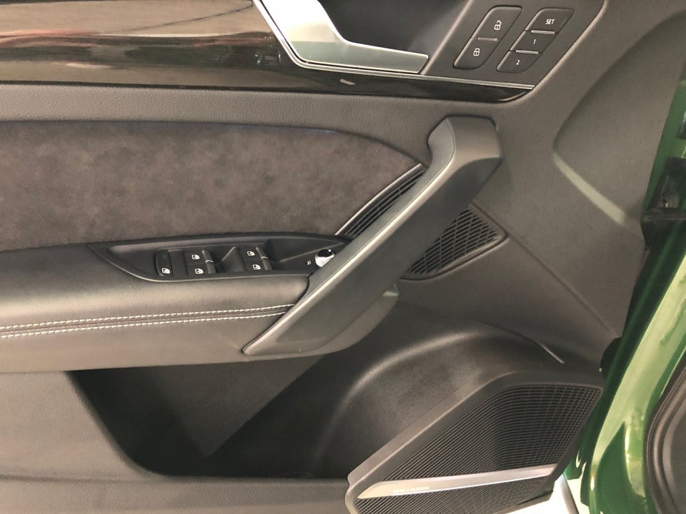 Audi Q5 3,0 TDi 286 S-line quattro Tiptr. 5d