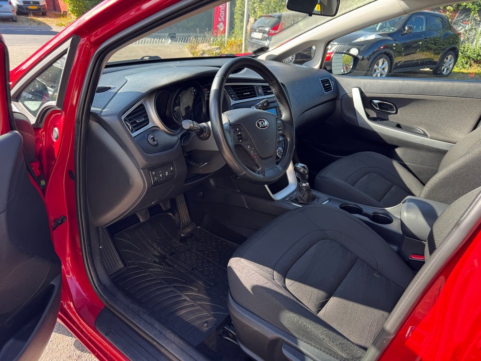 Kia Ceed 1,0 T-GDi Style SW 5d